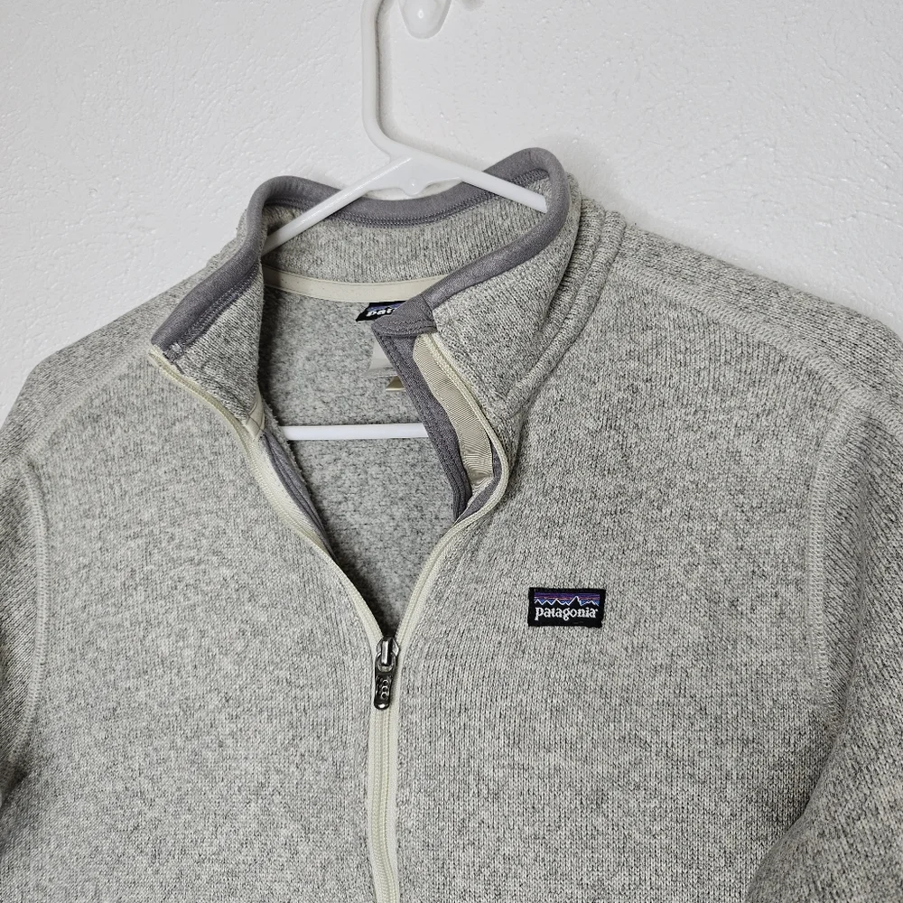Patagonia Heathered Light Gray Full-Zip Jacket - Picture 2 of 14